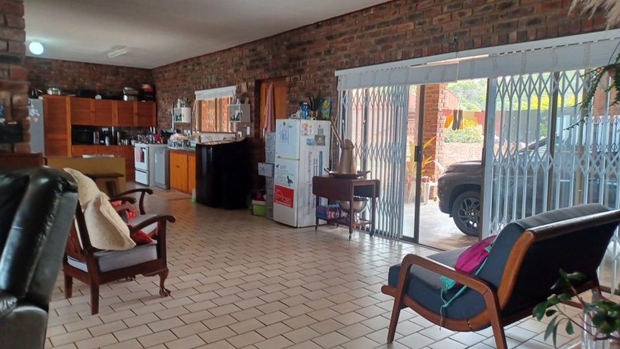 5 Bedroom Property for Sale in Dana Bay Western Cape